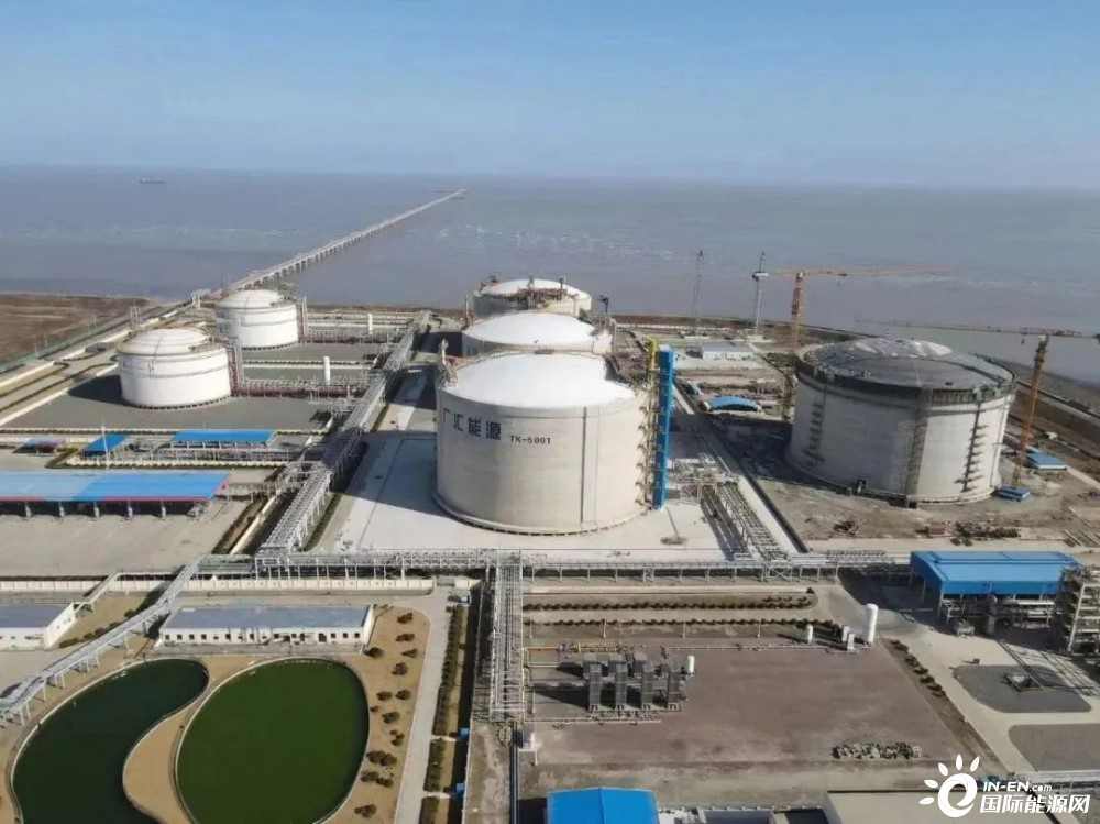广汇能源启东LNG接收站6#20万方LNG储罐项目顺利完成穹顶浇筑