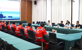 以企观政丨梅兴秦区长一行走进中化华油，共话发展新篇